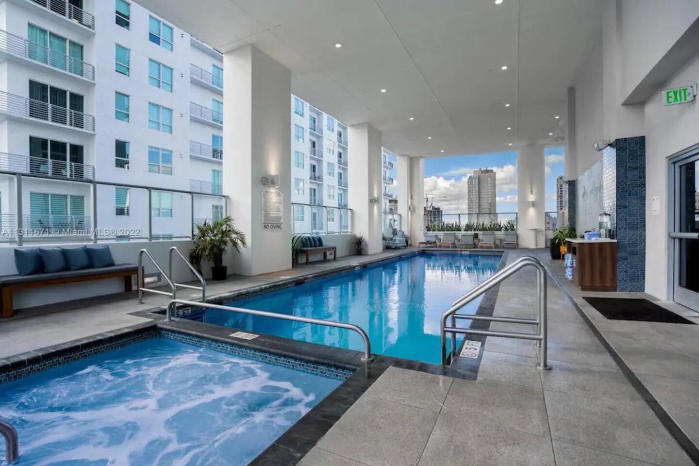 2 Bedrooms Design Condo Downtown Miami Pool And Gym Екстериор снимка