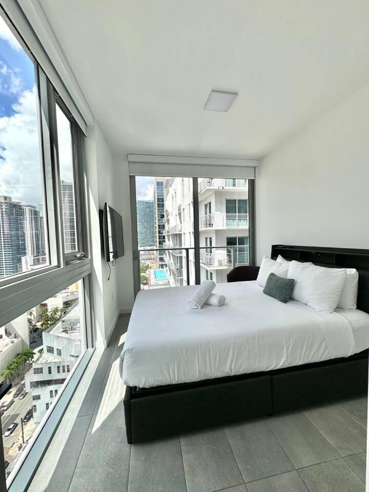 2 Bedrooms Design Condo Downtown Miami Pool And Gym Екстериор снимка